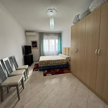 דירה Hora Square 21